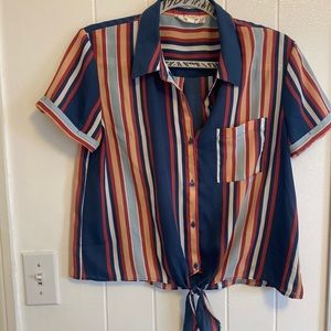 Blouse top with ties at the bottom